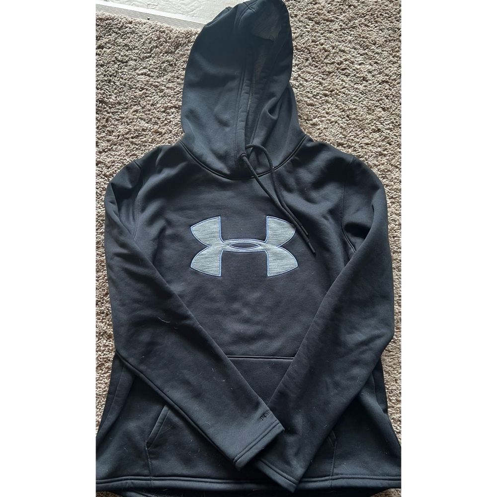 Fleece lined Under armour hoodie